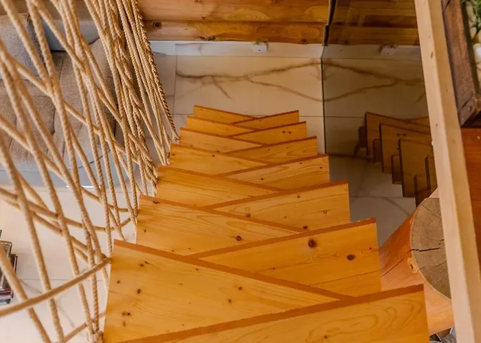 -vv * Подчетртек